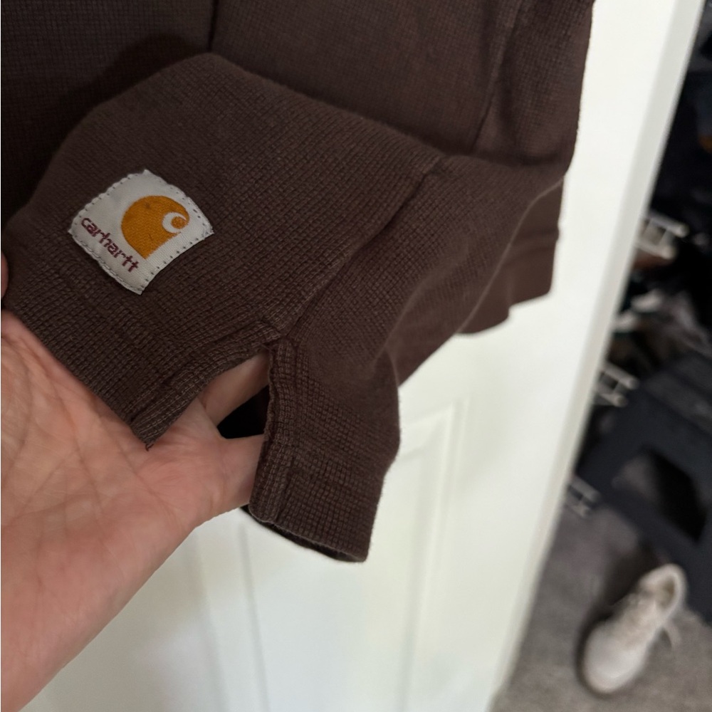 EUCCarhartt Men’s Brown Logo Crewneck Waffle top size XL - Picture 3 of 8